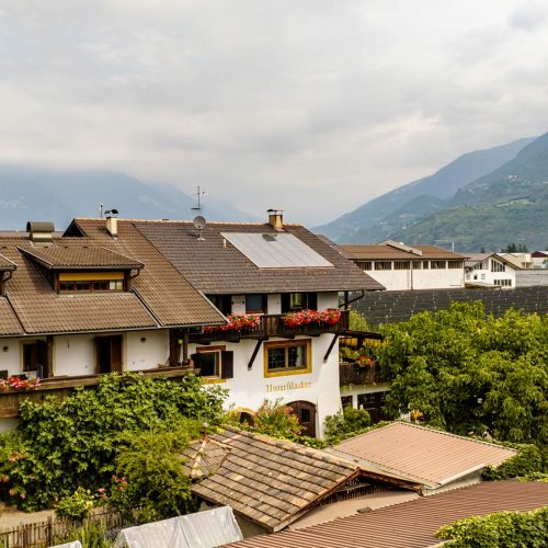 urlaub auf dem bauernhof in lana etschtal meraner lande suedtirol